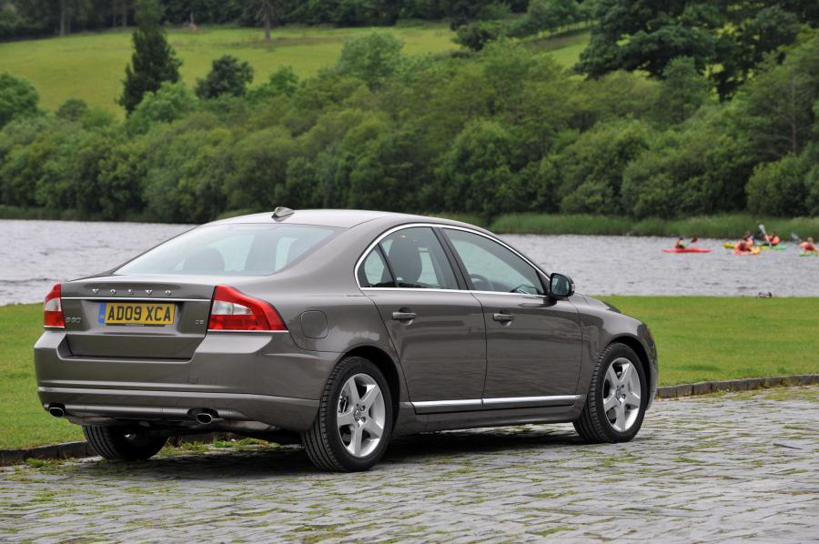  Volvo S80 2009 года  (фото 70 из 76)